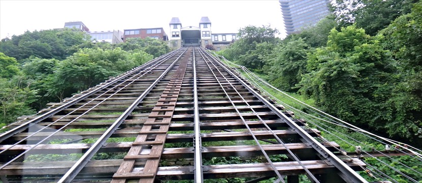 The Duquesne Incline Lift Ride